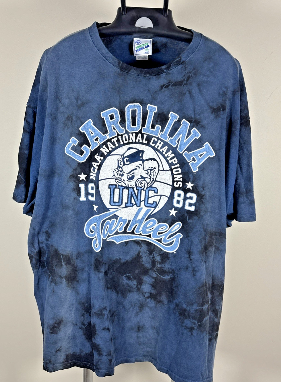 '47 UNC Carolina Tar Heels 1982 National Champions Blue Tie Dye T-Shirt Mens 2XL